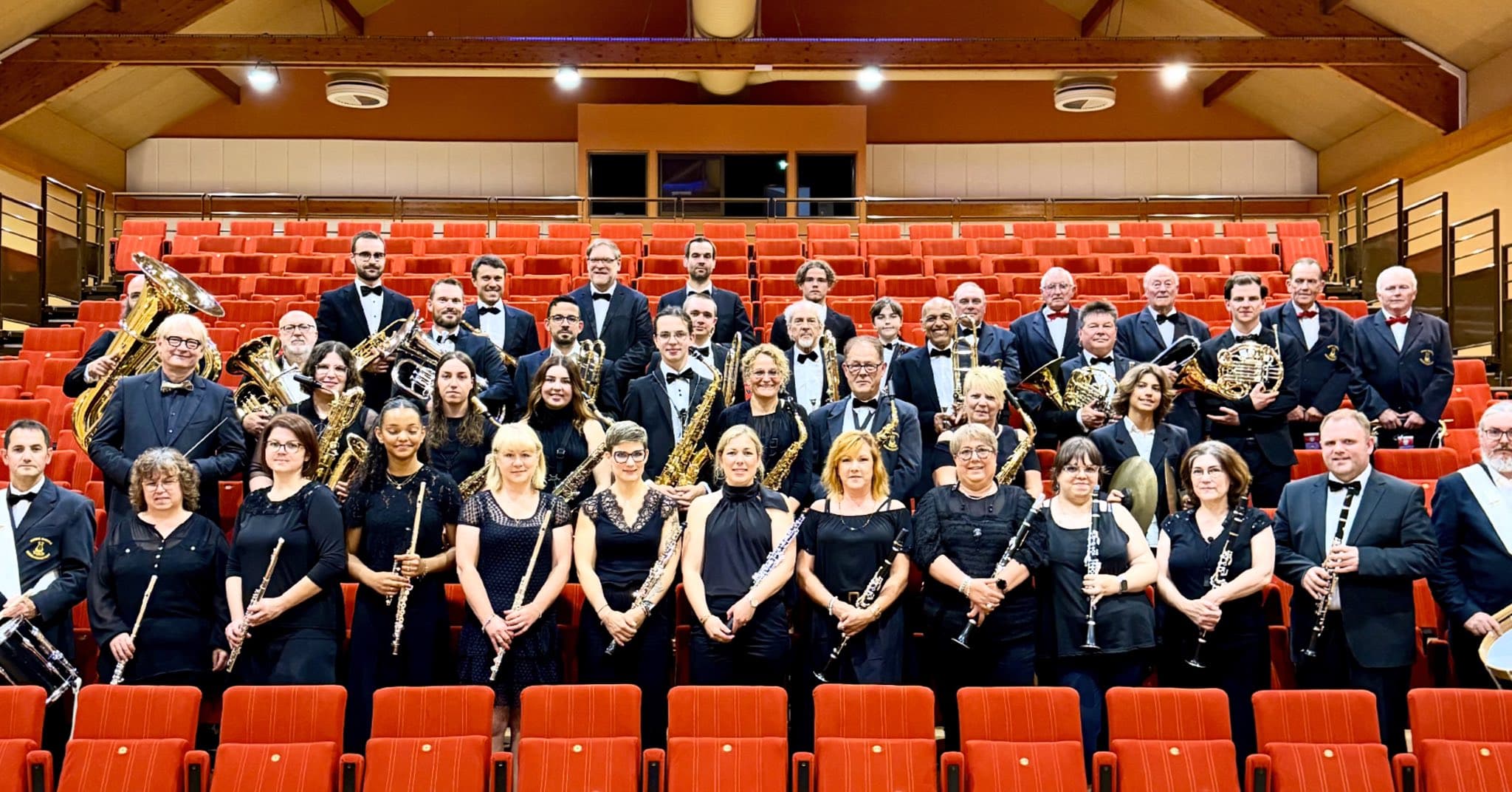 Gruppenfoto des Orchesters