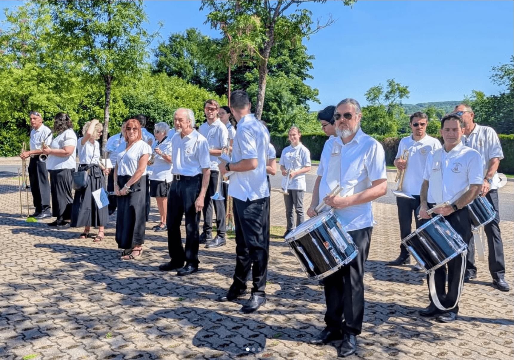 Die MMG bei der Kommandoübergabe der Feuerwehr